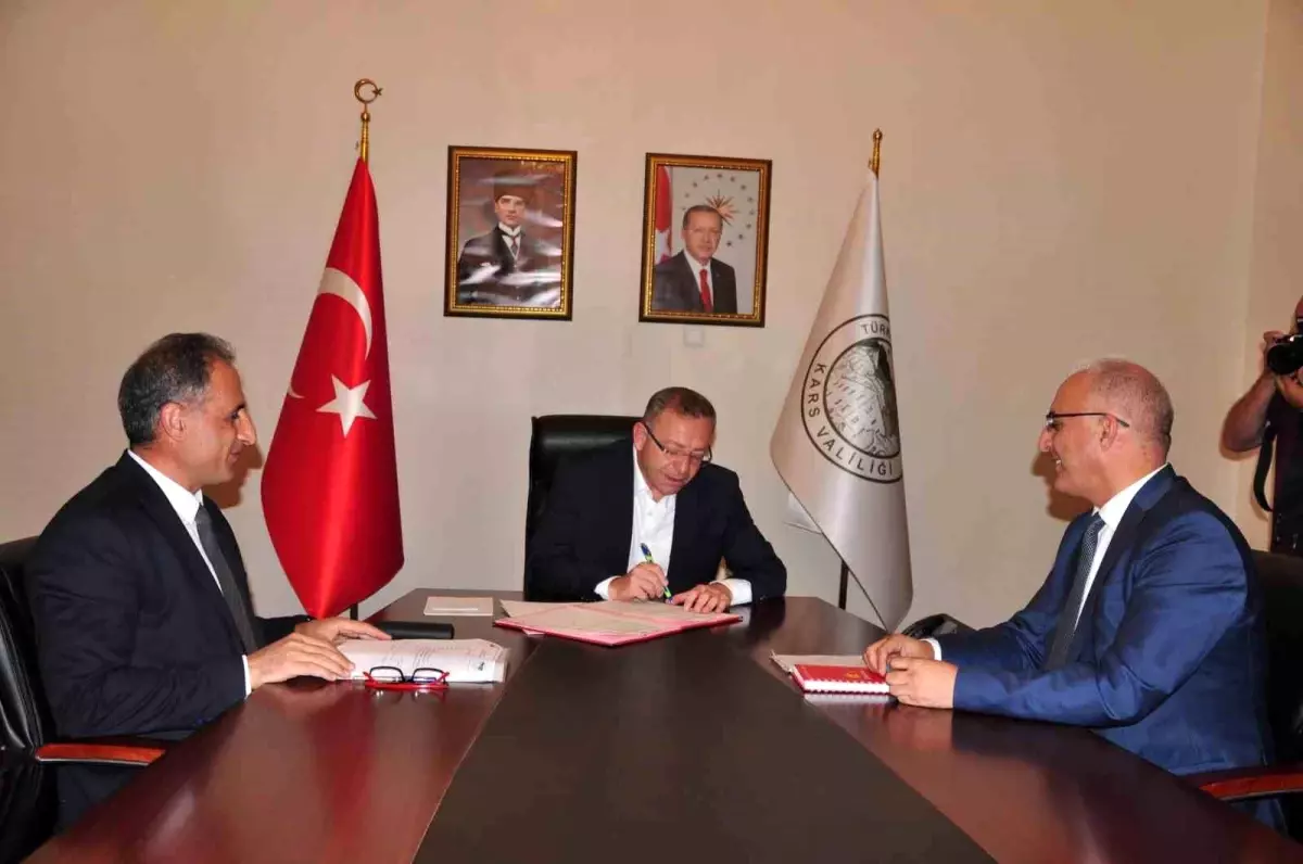 Kars’ta Çiftçiye Koyun Desteği