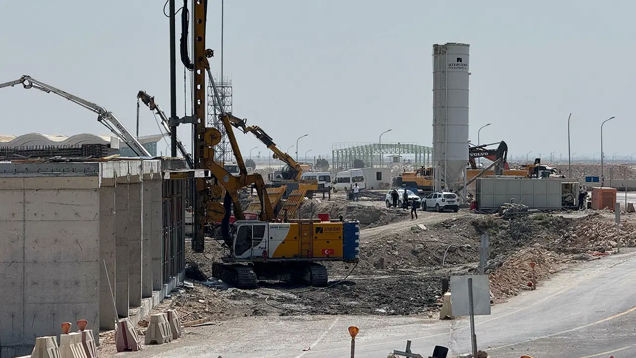 depremde hasar gormustu uzmanlardan hatay havalimani tepkisi olasi depremde bu havalimani yeniden hasar gorecek BrhvBJBQ