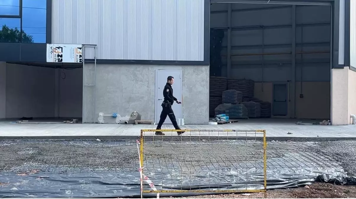 beton dokumu sirasinda isci elektrik carpmasi gecirdi Vl6ZukPy