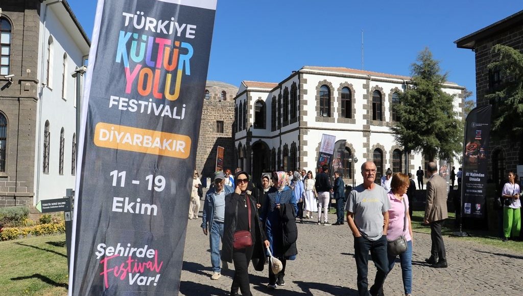 diyarbakir kultur yolu festivali basladi 9 gunde 350 etkinlik vTh46DHb