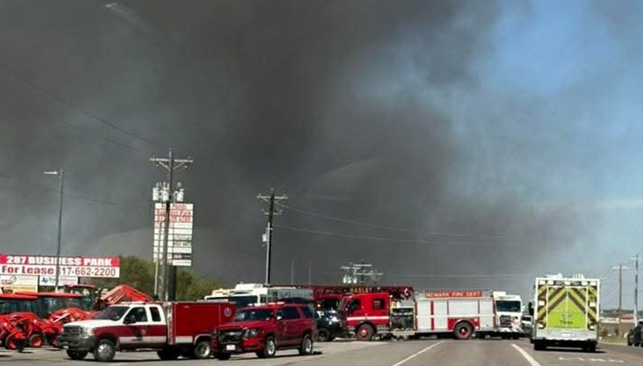 ucak karavan parkina dustu en az 2 olu ibCE2CIx.jpg