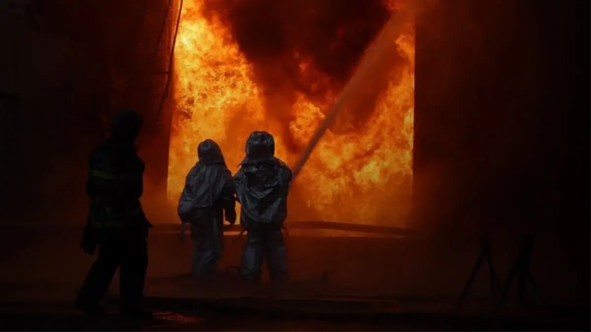 ukraynaya rus saldirisi 500 iha ve 50 fuze KkSlkfM1