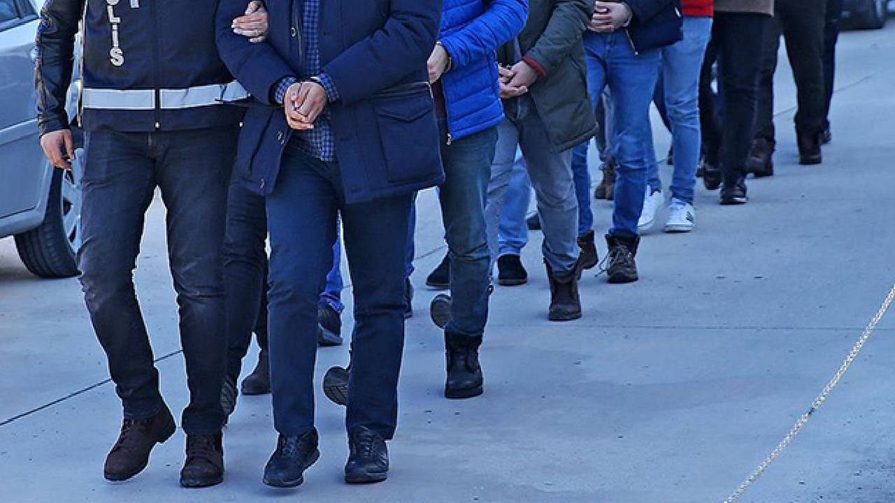 İstanbul’da Suç Çetelerine Yönelik Operasyon: 17 Kişi Gözaltında